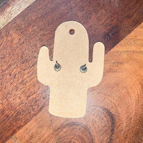 Dainty Silver Flower Pearl Studs Post Earrings - Picture 6 of 6